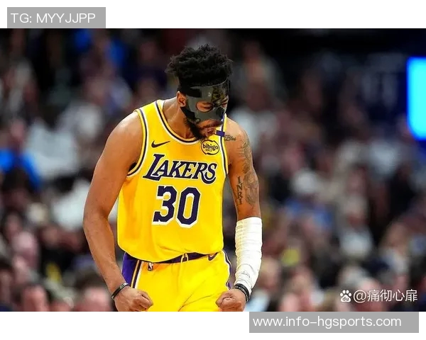 雷迪克双向合同后卫表现不佳湖人急需佩总再创奇迹逆转局势